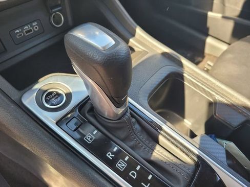 Certified 2025 Nissan Sentra SV FWD image 20