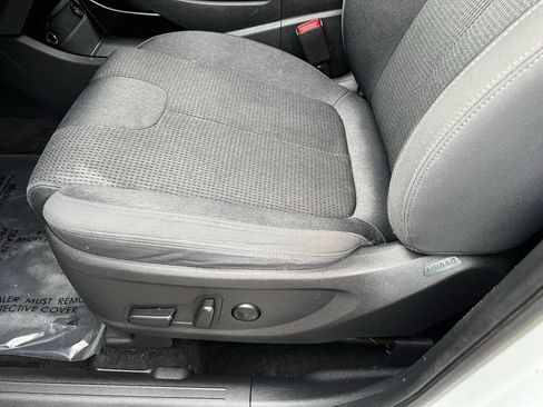 Used 2021 Hyundai Santa Fe SEL AWD/4WD image 17