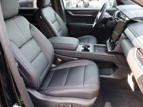 New 2026 GMC Acadia Elevation w/ Black Edition AWD/4WD image 27