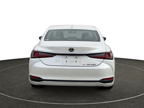 Used 2021 Lexus ES 250 w/ Premium Package image 5