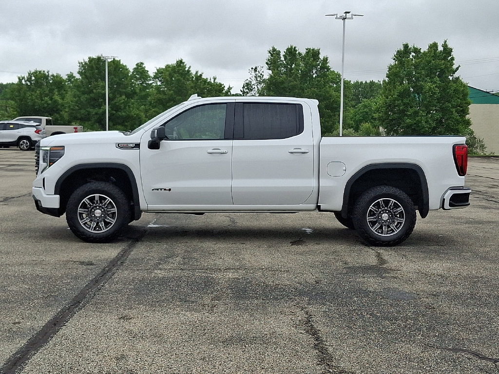 Used 2025 GMC Sierra 1500 AT4 AWD/4WD image 8
