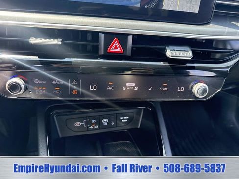 Used 2025 Kia K5 GT w/ GT1 Package FWD image 25