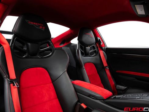 Used 2018 Porsche 911 GT2 RS image 48