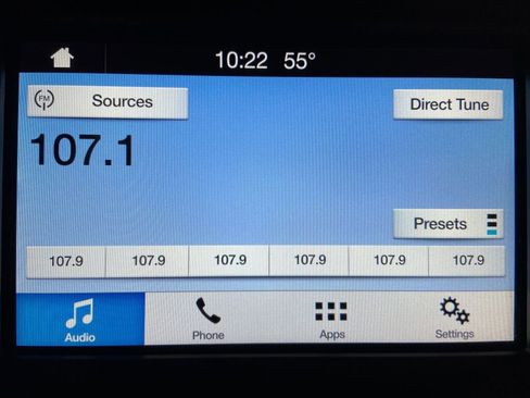 Used 2017 Ford F250 XLT w/ XLT Premium Package image 18