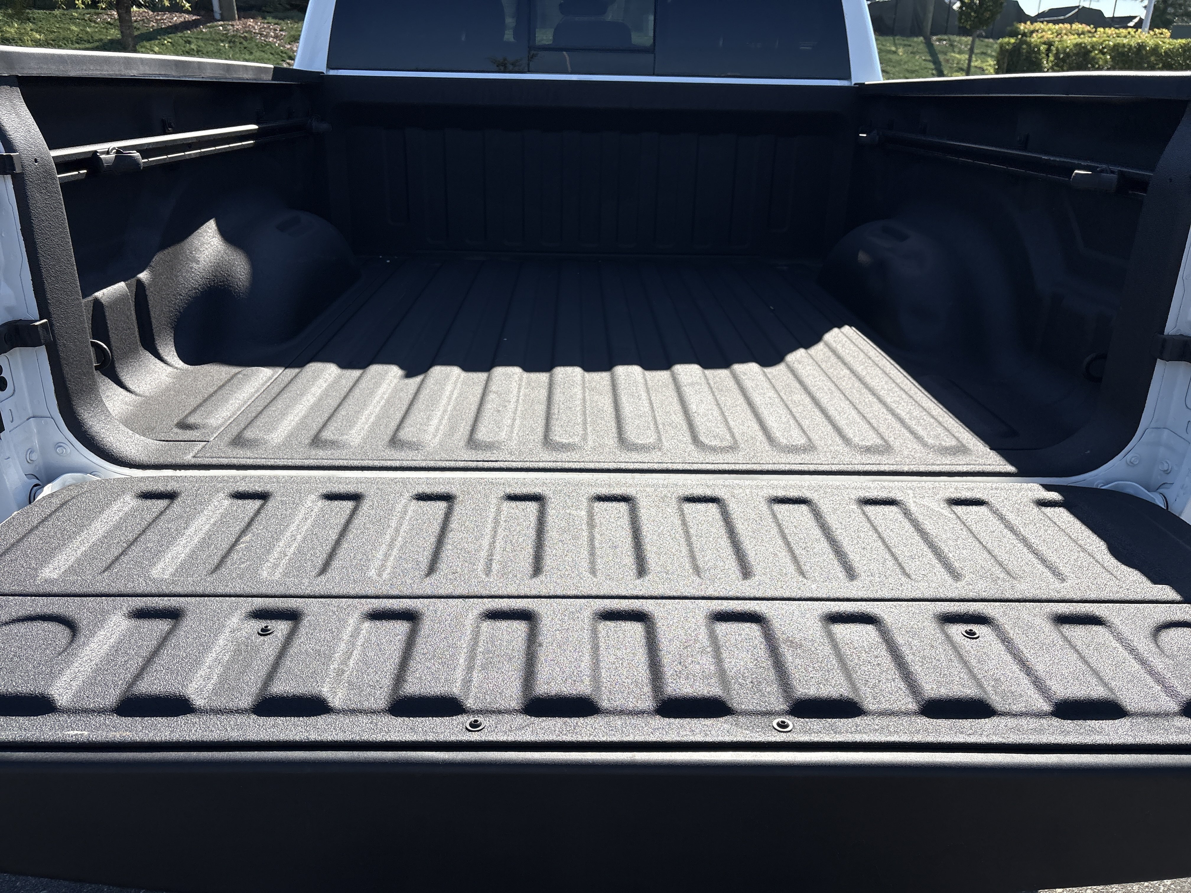 Used 2024 RAM 1500 Big Horn AWD/4WD image 32
