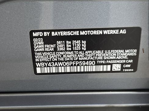 Used 2023 BMW i4 eDrive35 w/ Premium Package RWD image 34