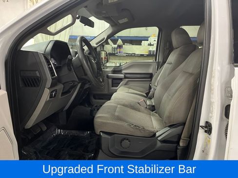 Used 2016 Ford F150 XLT w/ Trailer Tow Package image 11