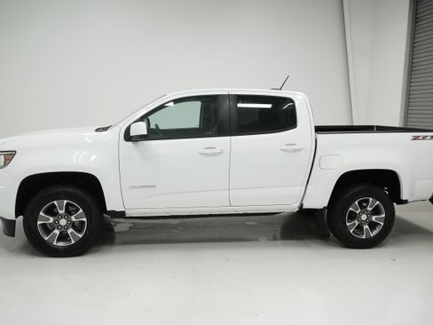Used 2019 Chevrolet Colorado Z71 AWD/4WD image 6