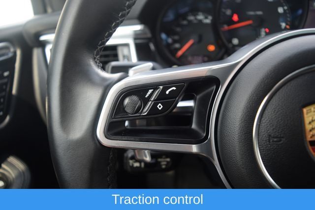Used 2018 Porsche Macan AWD/4WD image 6