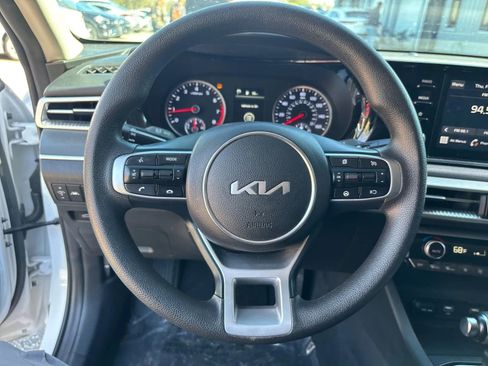 Used 2024 Kia K5 LXS FWD image 14