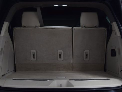 Used 2022 Cadillac Escalade Sport Platinum image 24