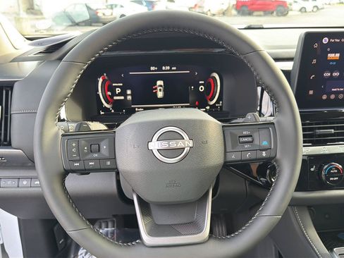 New 2026 Nissan Pathfinder SL w/ SL Premium Package FWD image 20