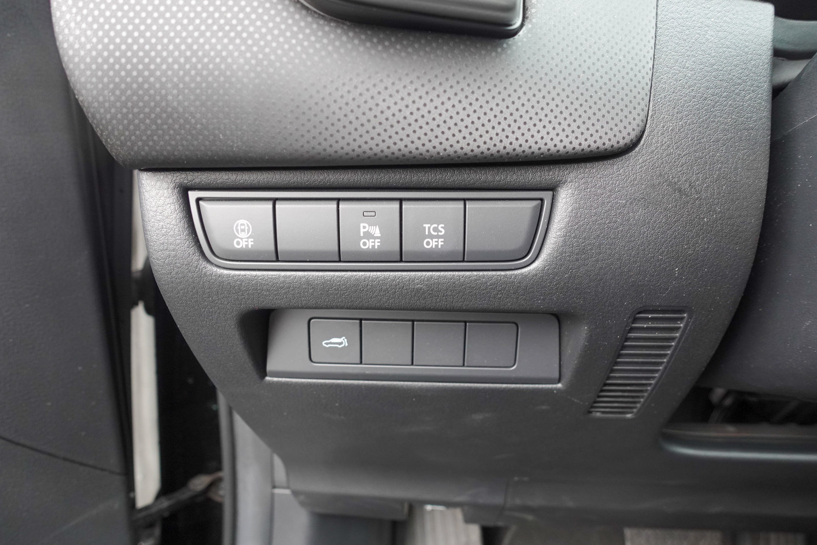 Used 2026 MAZDA CX-50 AWD 2.5 S w/ Preferred Pkg image 18