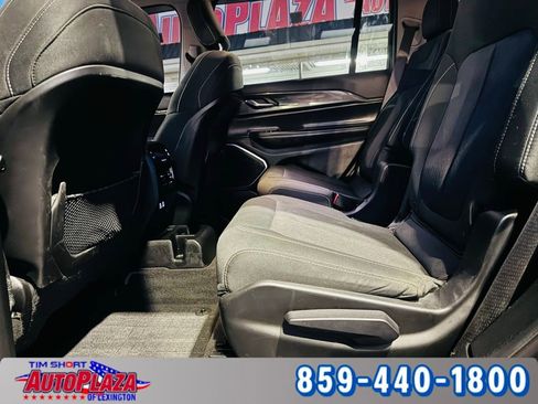 Used 2022 Jeep Grand Cherokee L Laredo w/ Luxury Tech Group I image 43