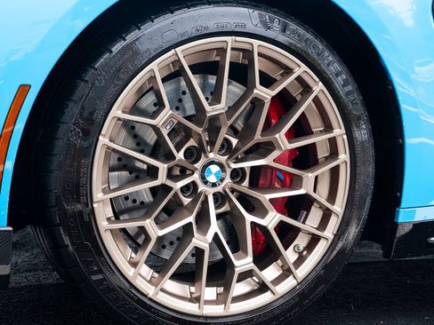 Used 2025 BMW M4 CS AWD/4WD image 25