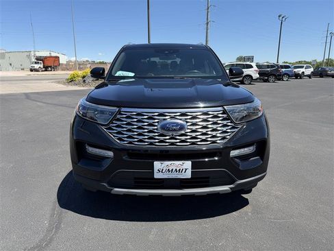Used 2020 Ford Explorer Limited w/ Class III Trailer Tow Package AWD/4WD image 3