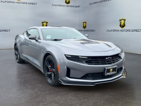 Used 2021 Chevrolet Camaro LT image 7