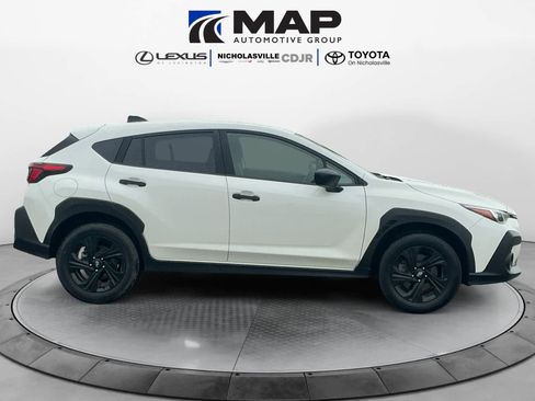 Used 2024 Subaru Crosstrek 2.0i AWD/4WD image 6