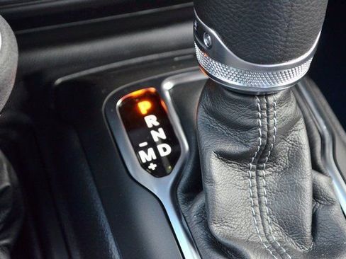 New 2026 Jeep Gladiator Sport image 25