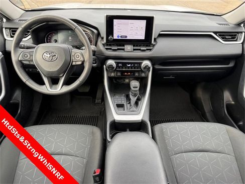 Used 2023 Toyota RAV4 XLE w/ Convenience Package image 13