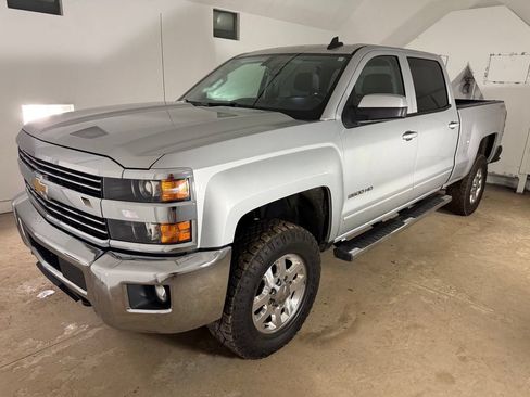 Used 2015 Chevrolet Silverado 2500 LT w/ LT Convenience Package AWD/4WD image 1