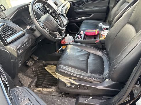 Used 2023 Honda Odyssey Touring image 8