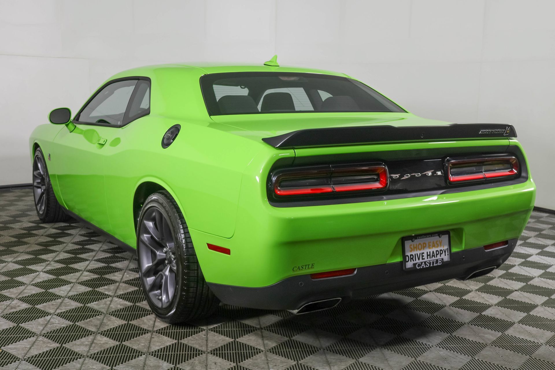 Used 2023 Dodge Challenger R/T Scat Pack RWD image 17