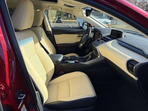 Used 2019 Lexus NX 300h AWD image 14