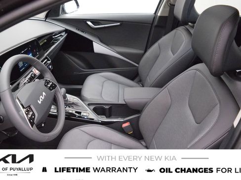 New 2026 Kia Niro SX image 10