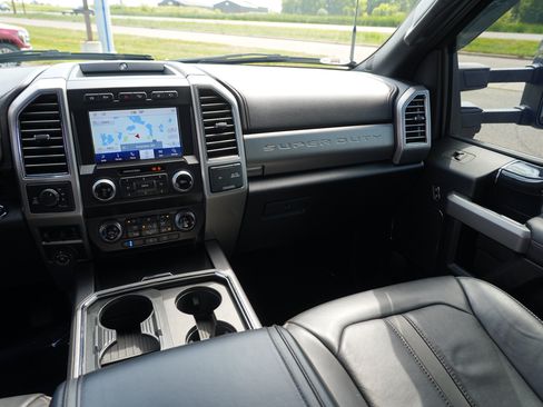 Used 2021 Ford F350 Platinum AWD/4WD image 24