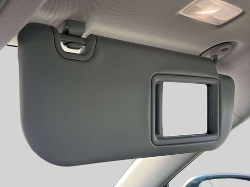 Certified 2025 Toyota RAV4 XLE AWD/4WD image 33