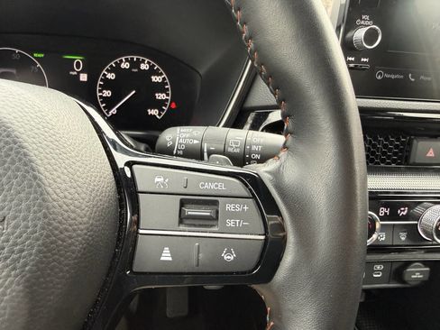 Used 2025 Honda CR-V Sport Touring image 11