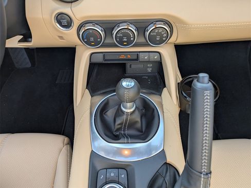 Used 2025 MAZDA MX-5 Miata Grand Touring image 27