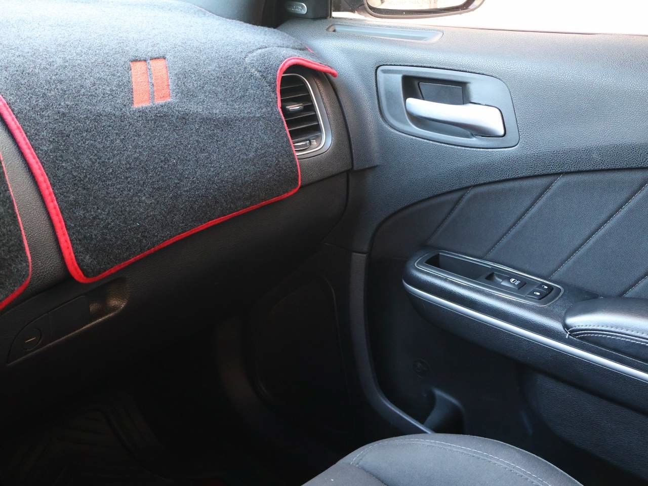 Used 2019 Dodge Charger GT RWD image 14