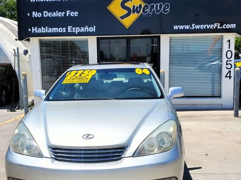 Used 2004 Lexus ES 330 FWD image 2