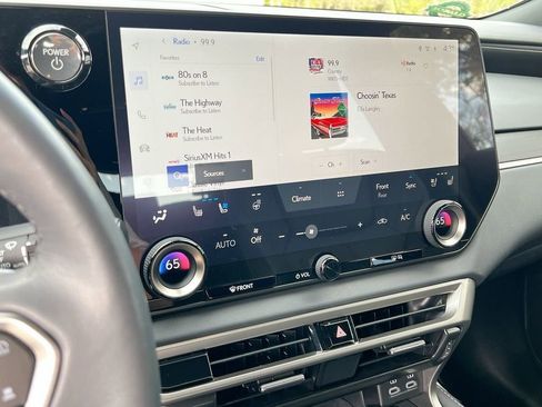 Certified 2024 Lexus RX 350h w/ Accessory Package (Z1) image 15