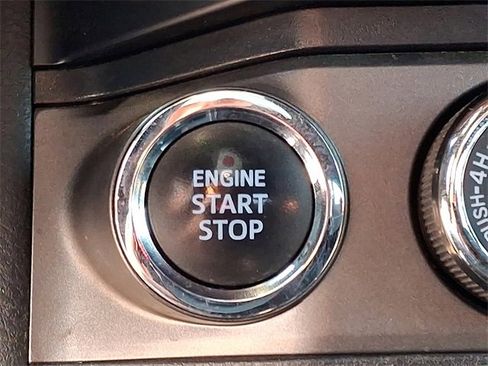 Used 2019 Toyota Tacoma TRD Off-Road image 22