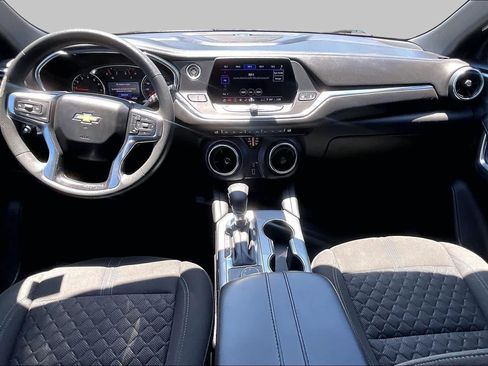 Used 2021 Chevrolet Blazer LT w/ LPO, Black Accent Package FWD image 14