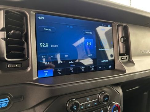 New 2025 Ford Bronco 4-Door image 21