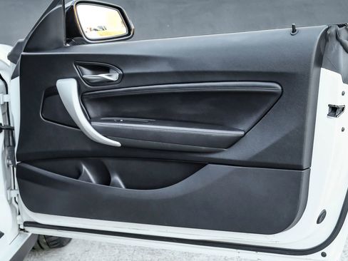 Used 2015 BMW M235i Coupe image 50