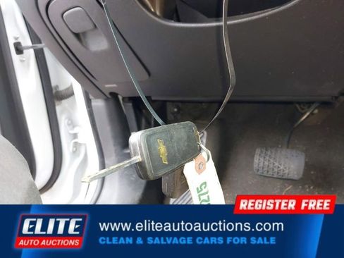 Used 2016 Chevrolet Trax LS w/ LPO, Cargo Package image 21