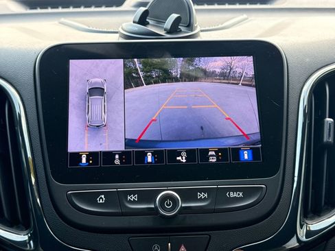 Used 2023 Chevrolet Equinox RS w/ RS Leather Package image 24