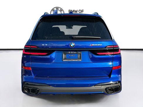 New 2026 BMW X7 M60i image 5