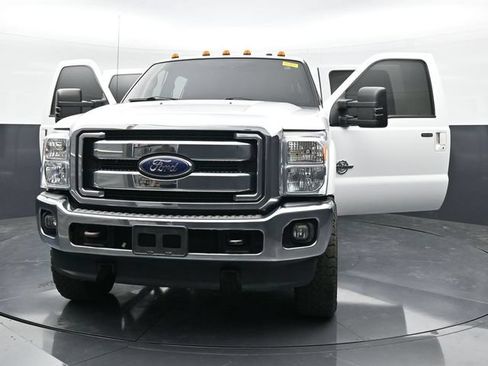 Used 2014 Ford F250 Lariat w/ Lariat Ultimate Package AWD/4WD image 48
