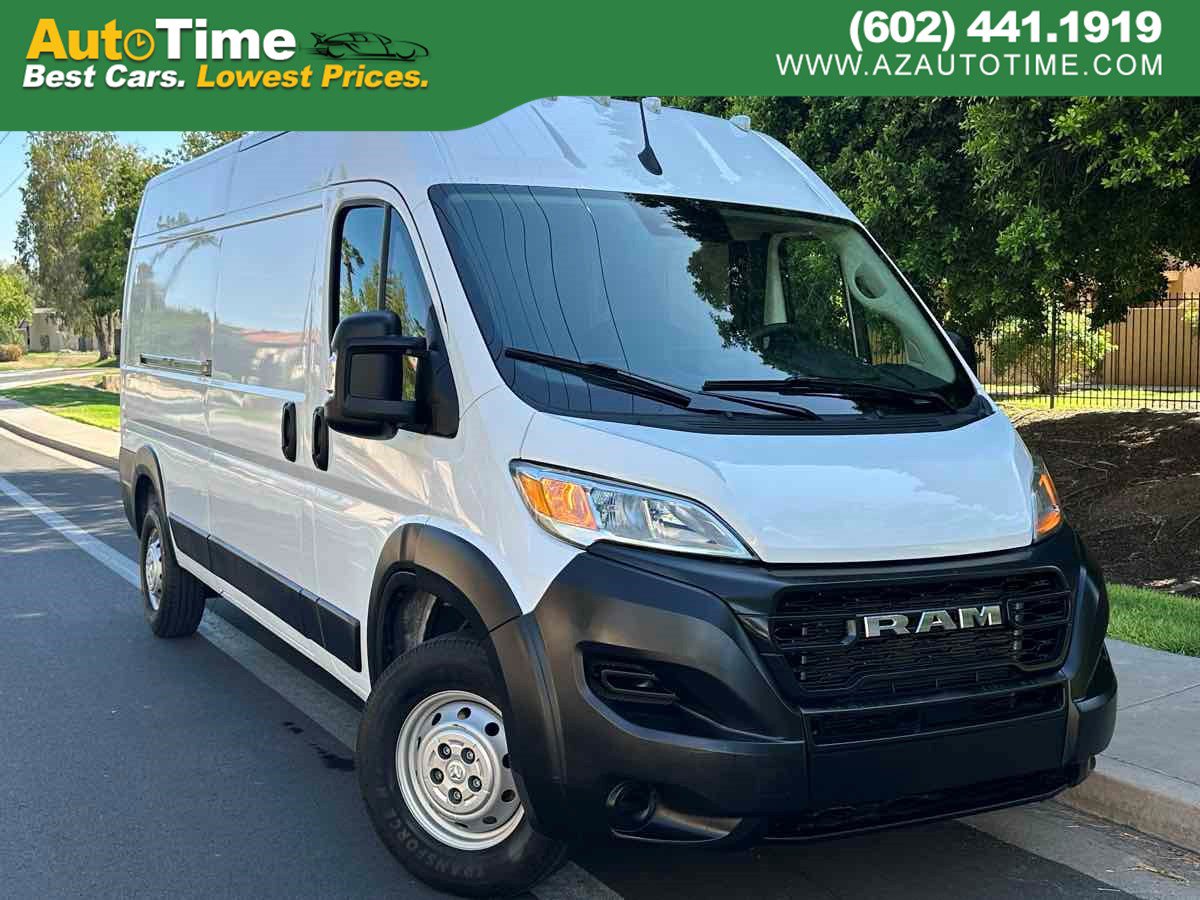 Used 2023 RAM ProMaster 2500 FWD image 1