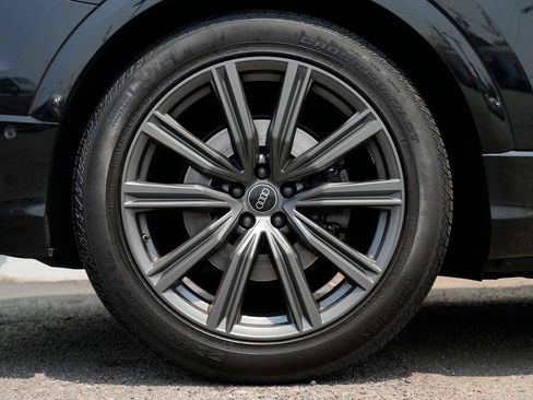 Used 2022 Audi SQ8 Prestige w/ Prestige Package image 11