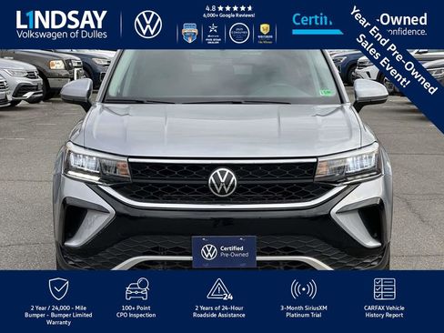 Used 2022 Volkswagen Taos SE w/ Panoramic Sunroof Package image 3