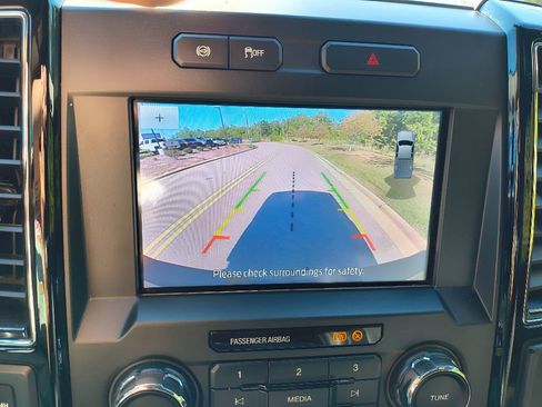 Used 2019 Ford F350 Lariat w/ Lariat Ultimate Package image 31