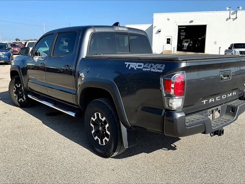 Used 2021 Toyota Tacoma TRD Off-Road image 5