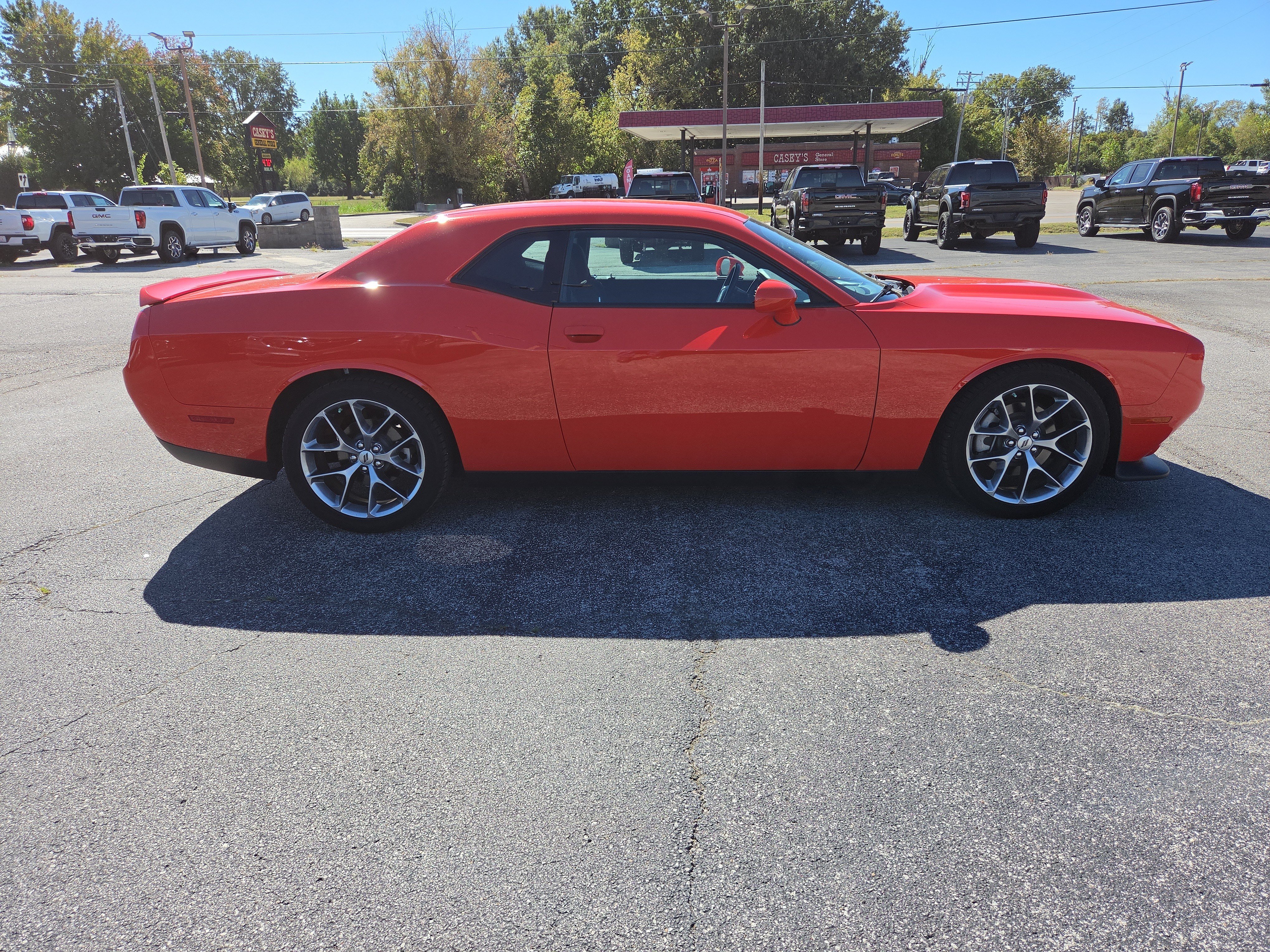 Used 2023 Dodge Challenger GT RWD image 3